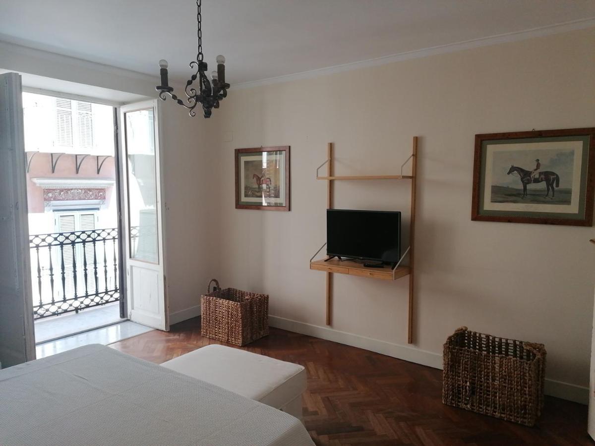 Almareni House Apartment ปาแลร์โม ภายนอก รูปภาพ